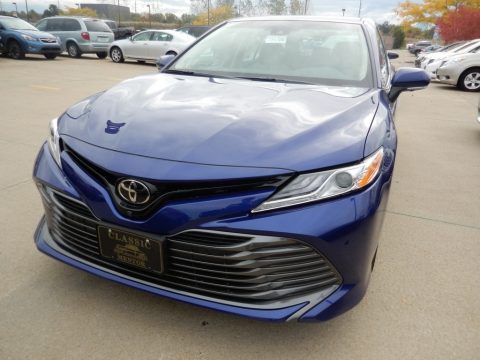 Blue Crush Metallic Toyota Camry XLE.  Click to enlarge.