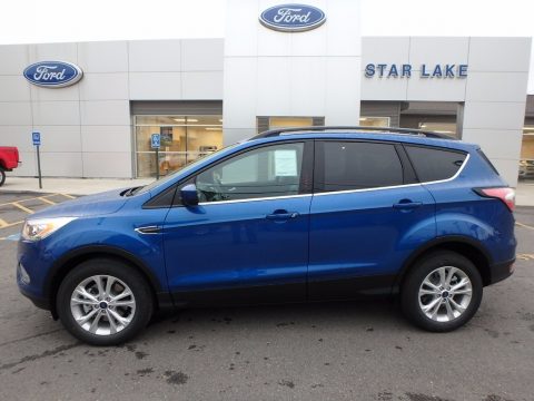 Lightning Blue Ford Escape SEL 4WD.  Click to enlarge.