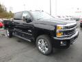 Front 3/4 View of 2018 Chevrolet Silverado 2500HD High Country Crew Cab 4x4 #7