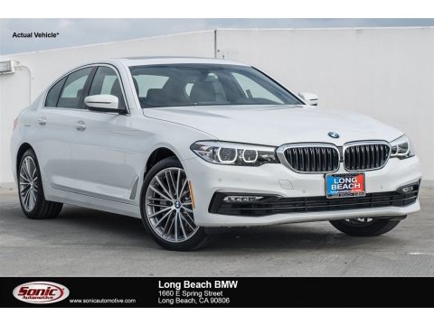 Alpine White BMW 5 Series 540i Sedan.  Click to enlarge.