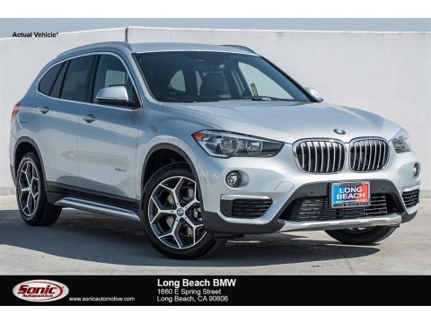 Glacier Silver Metallic BMW X1 sDrive28i.  Click to enlarge.