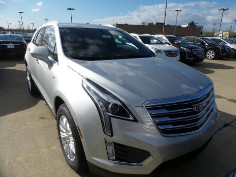 Radiant Silver Metallic Cadillac XT5 AWD.  Click to enlarge.