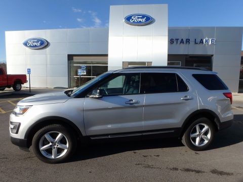 Ingot Silver Metallic Ford Explorer XLT 4WD.  Click to enlarge.