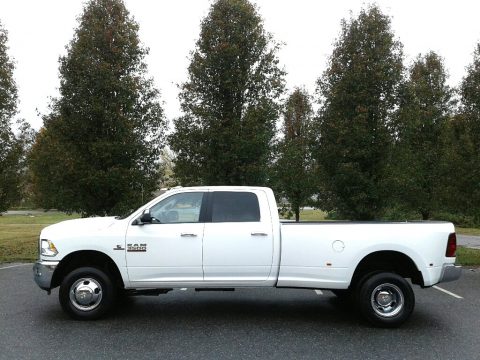 Bright White Ram 3500 Big Horn Crew Cab 4x4 Dual Rear Wheel.  Click to enlarge.