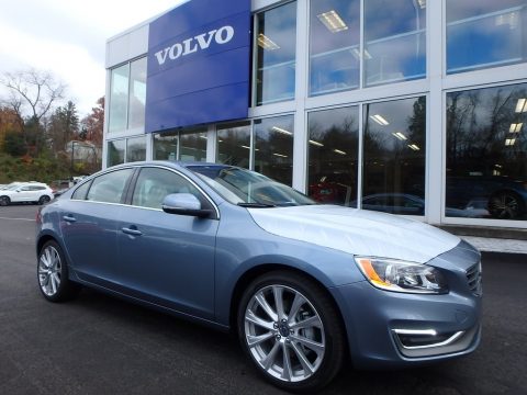 Mussel Blue Metallic Volvo S60 T5 AWD.  Click to enlarge.