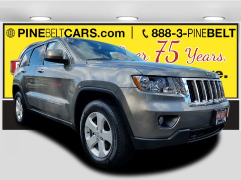 Mineral Gray Metallic Jeep Grand Cherokee Laredo 4x4. Click to enlarge. Mineral Gray Metallic Jeep Grand Cherokee Laredo 4x4. Click to enlarge.