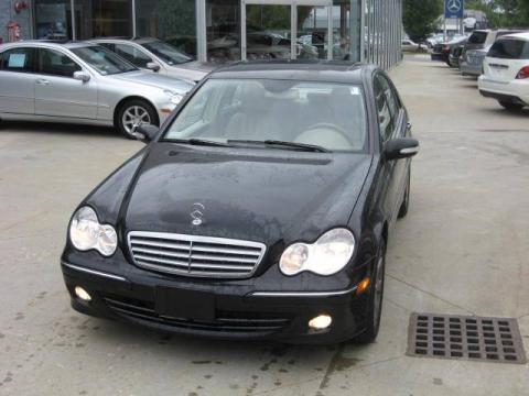 Black Mercedes-Benz C 350 4Matic Luxury.  Click to enlarge.