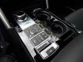 Controls of 2017 Land Rover Discovery HSE Luxury #22