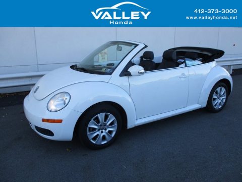 Candy White Volkswagen New Beetle 2.5 Convertible.  Click to enlarge.