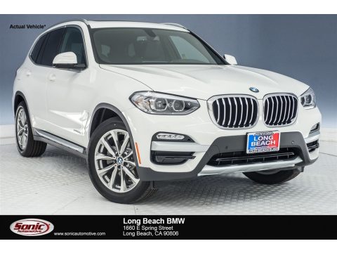 Alpine White BMW X3 xDrive30i.  Click to enlarge.