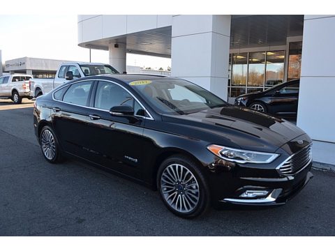 Shadow Black Ford Fusion Hybrid Titanium.  Click to enlarge.