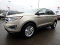 Front 3/4 View of 2018 Ford Edge SEL AWD #7