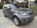 Front 3/4 View of 2017 Land Rover Discovery SE #2
