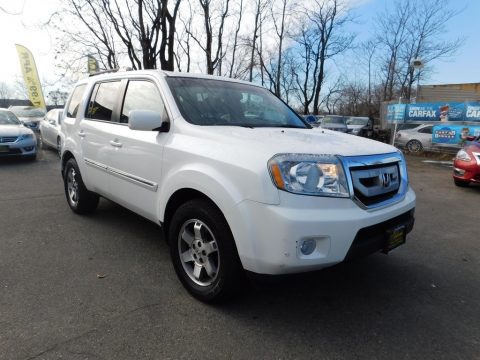 White Diamond Pearl Honda Pilot Touring 4WD.  Click to enlarge.