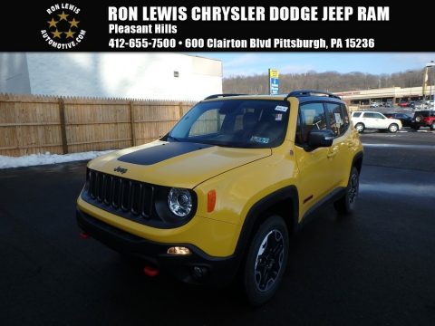 Solar Yellow Jeep Renegade Trailhawk 4x4.  Click to enlarge.