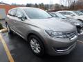 Front 3/4 View of 2017 Lincoln MKX Premier AWD #4