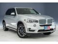 Front 3/4 View of 2018 BMW X5 xDrive40e iPerfomance #11