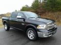 Front 3/4 View of 2017 Ram 1500 Laramie Crew Cab 4x4 #4