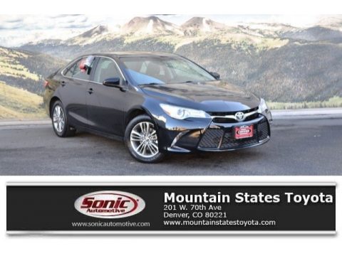 Midnight Black Metallic Toyota Camry SE.  Click to enlarge.