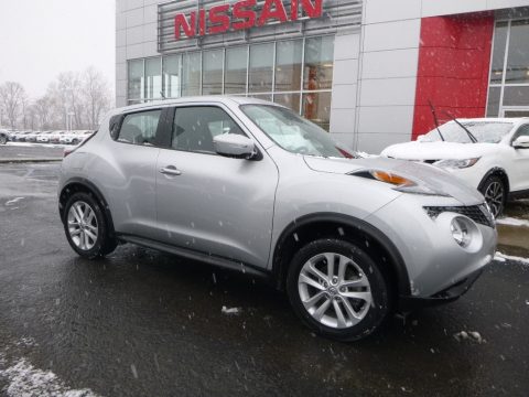 Brilliant Silver Nissan Juke S AWD.  Click to enlarge.