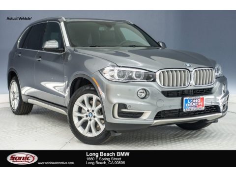 Space Gray Metallic BMW X5 sDrive35i.  Click to enlarge.