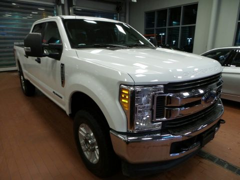 Oxford White Ford F250 Super Duty XLT Crew Cab 4x4.  Click to enlarge.