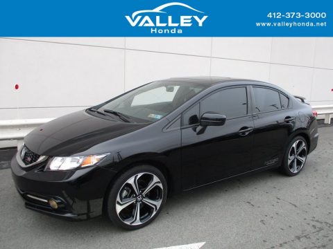 Crystal Black Pearl Honda Civic Si Sedan.  Click to enlarge.