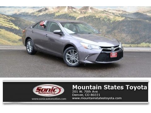 Cosmic Gray Mica Toyota Camry SE.  Click to enlarge.