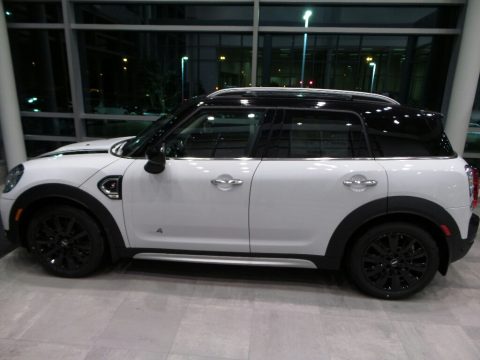 Light White Mini Countryman Cooper S ALL4.  Click to enlarge.