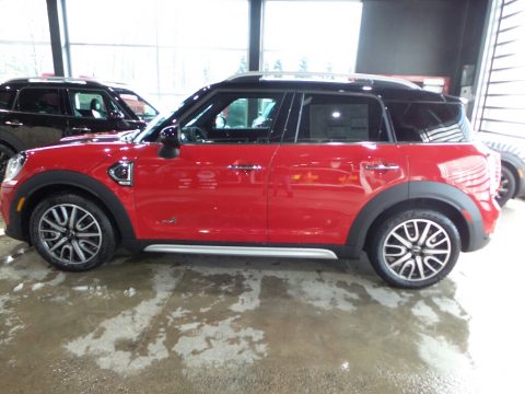 Chili Red Mini Countryman Cooper S ALL4.  Click to enlarge.