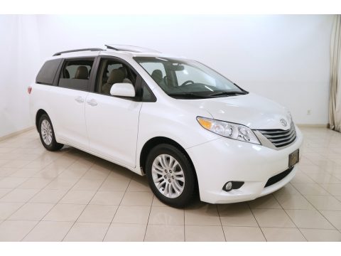 Blizzard White Pearl Toyota Sienna XLE.  Click to enlarge.