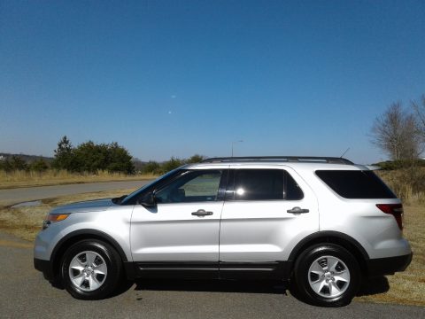 Ingot Silver Metallic Ford Explorer FWD.  Click to enlarge.