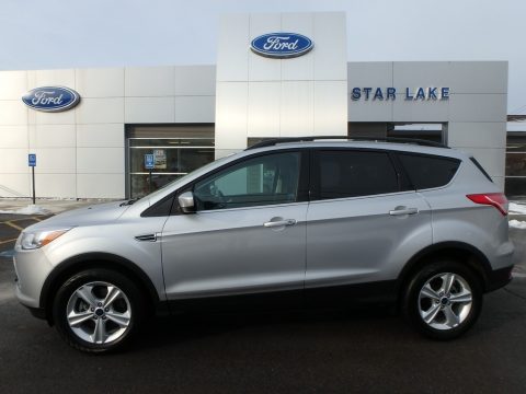 Ingot Silver Metallic Ford Escape SE 4WD.  Click to enlarge.