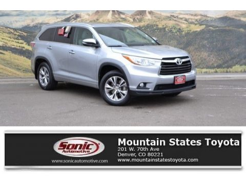 Silver Sky Metallic Toyota Highlander XLE AWD.  Click to enlarge.