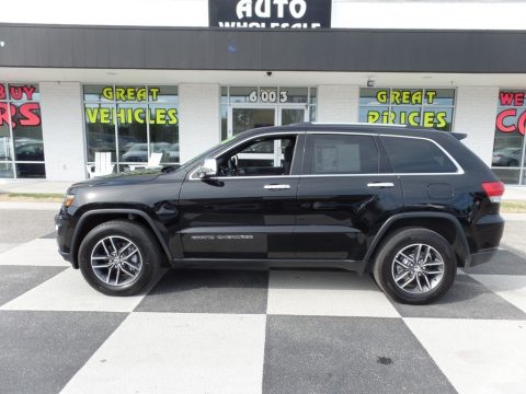 Diamond Black Crystal Pearl Jeep Grand Cherokee Limited 4x4.  Click to enlarge.