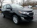 Front 3/4 View of 2018 Chevrolet Equinox LS AWD #1