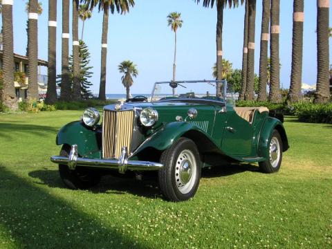 Green MG TD Roadster.  Click to enlarge.