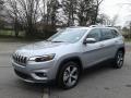 Front 3/4 View of 2019 Jeep Cherokee Limited #2