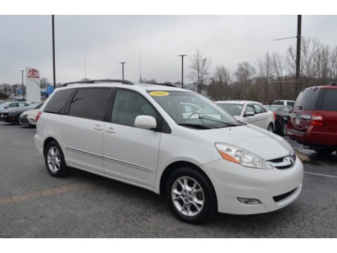 Natural White Toyota Sienna XLE.  Click to enlarge.