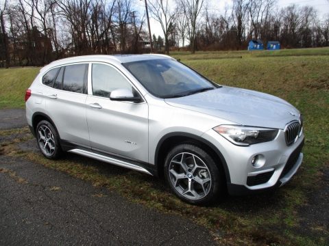 Glacier Silver Metallic BMW X1 xDrive28i.  Click to enlarge.