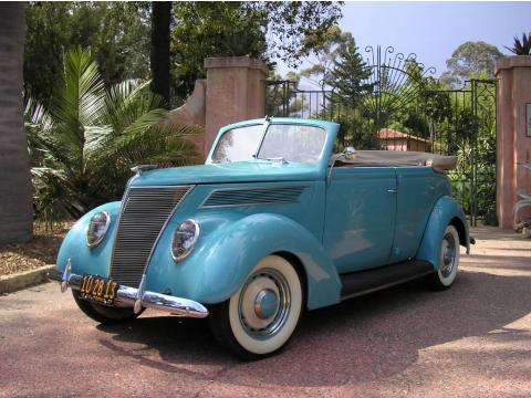 Turquoise Ford V8 4 Door Convertible.  Click to enlarge.