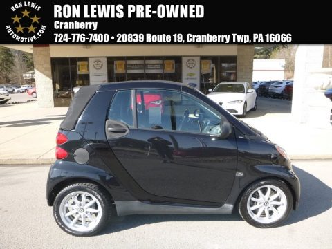 Deep Black Smart fortwo passion cabriolet.  Click to enlarge.