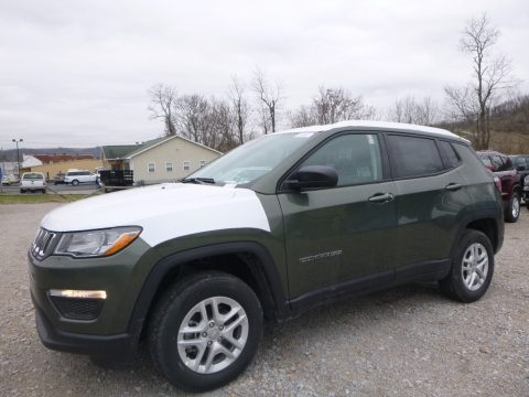 Olive Green Pearl Jeep Compass Sport 4x4. Click to enlarge. Olive Green Pearl Jeep Compass Sport 4x4. Click to enlarge.