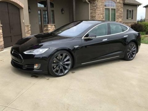 Solid Black Tesla Model S 85D.  Click to enlarge.