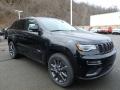 Front 3/4 View of 2018 Jeep Grand Cherokee Overland 4x4 #7