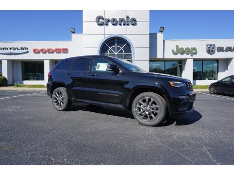 Diamond Black Crystal Pearl Jeep Grand Cherokee High Altitude.  Click to enlarge.