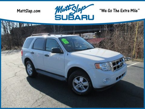 White Suede Ford Escape XLT V6 4WD.  Click to enlarge.