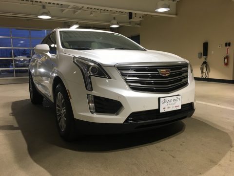 Crystal White Tricoat Cadillac XT5 Luxury AWD.  Click to enlarge.