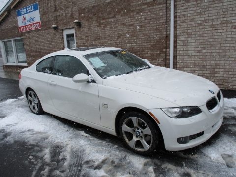Alpine White BMW 3 Series 328xi Coupe.  Click to enlarge.