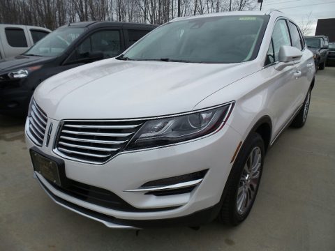 White Platinum Lincoln MKC Reserve AWD.  Click to enlarge.